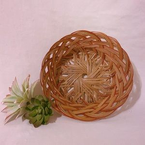 Small wicker basket